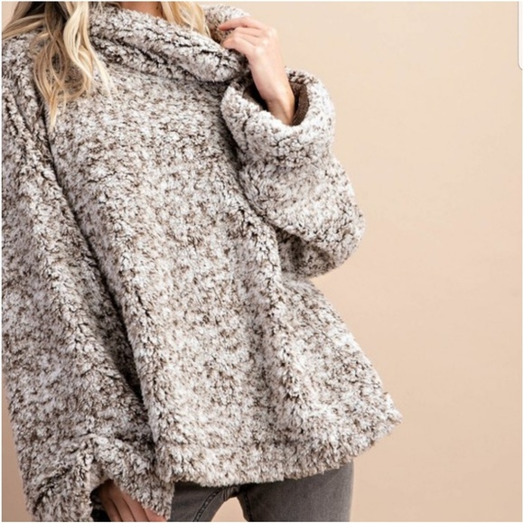 BOGO sale Oversized cowl neck sherpa pullover - Picture 3 of 3